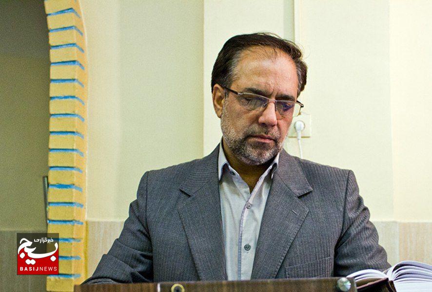 چهل‌وپنجمین کرسی تلاوت مسجد کرامت با یاد خاطرات قرآنی رهبر انقلاب برگزار می‌شود