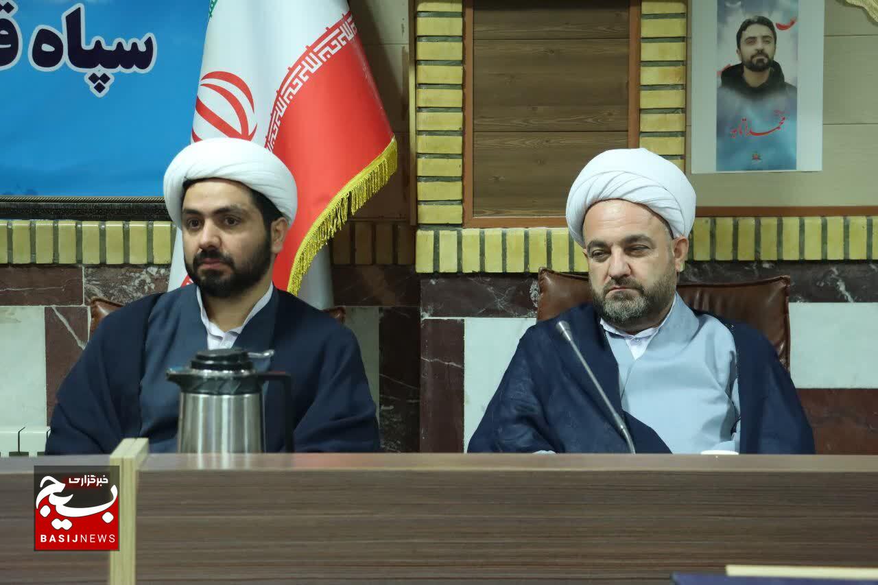فلسفه وجودی روحانیت در سپاه و بسیج، تربیت انسان است