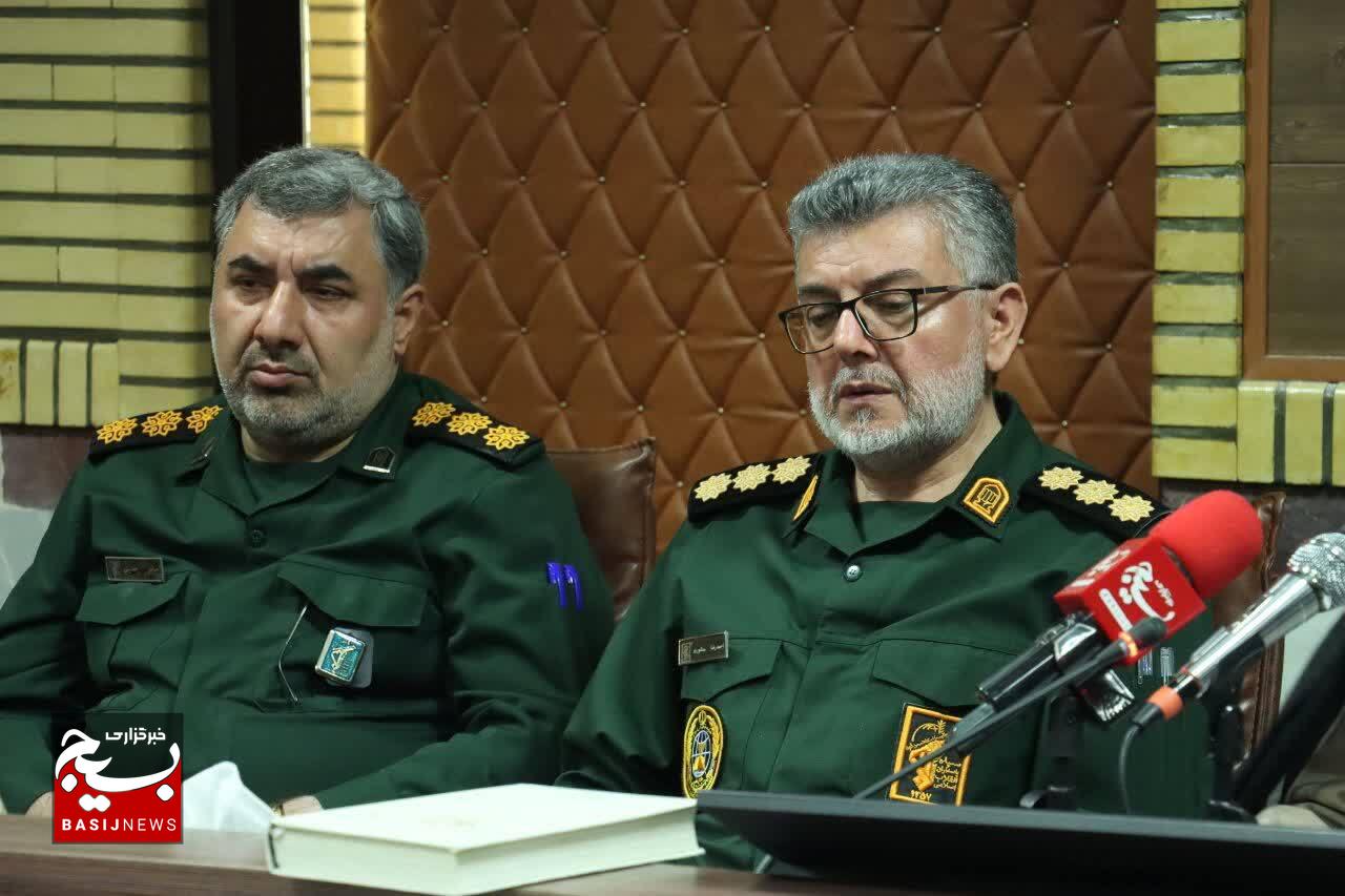 فلسفه وجودی روحانیت در سپاه و بسیج، تربیت انسان است
