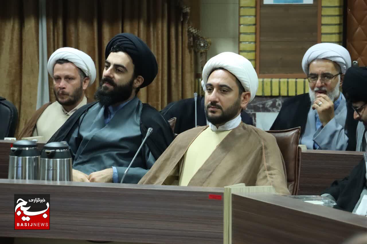آئین تکریم و معارفه مسئول دفتر امور روحانیون سپاه قدس گیلان