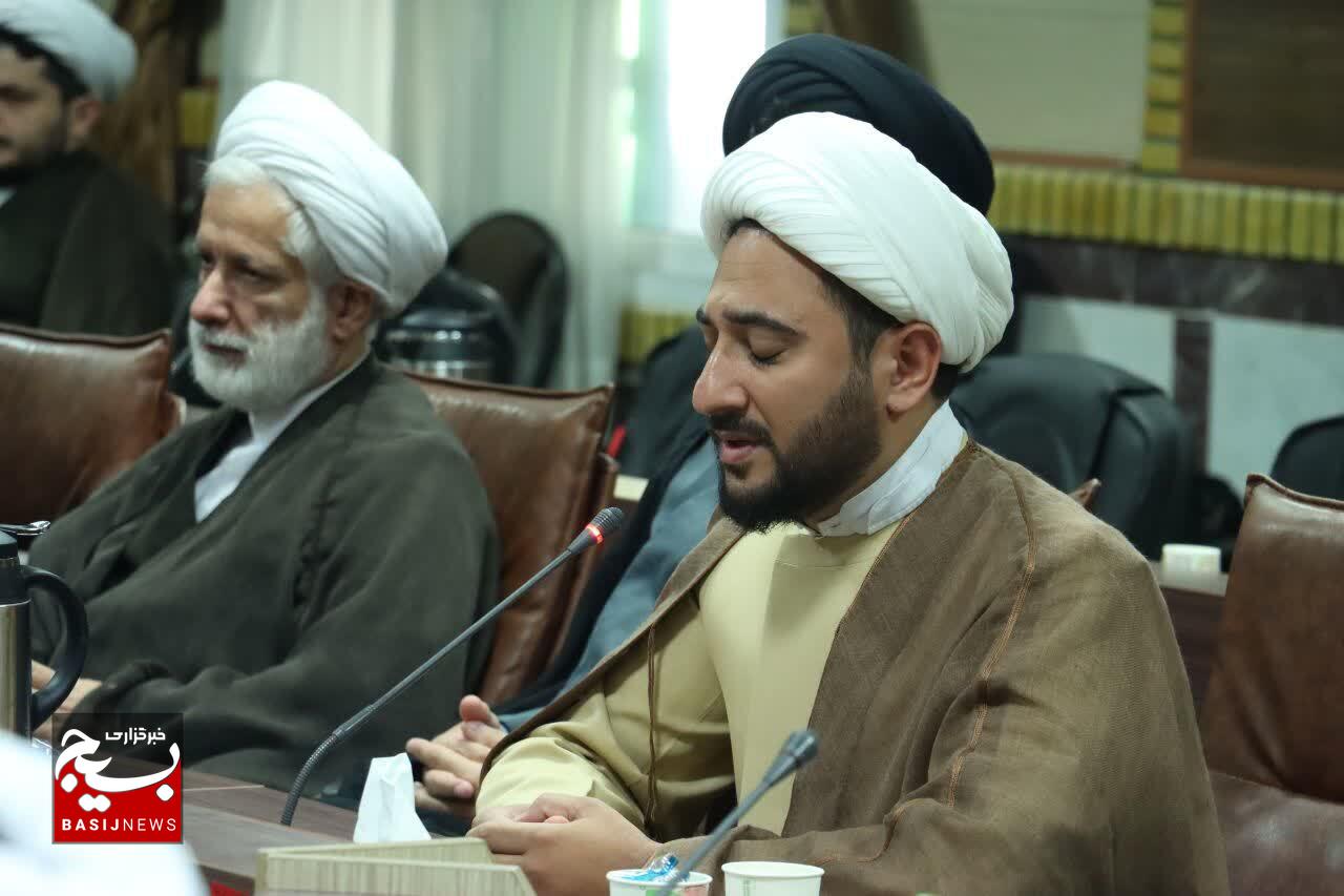 آئین تکریم و معارفه مسئول دفتر امور روحانیون سپاه قدس گیلان