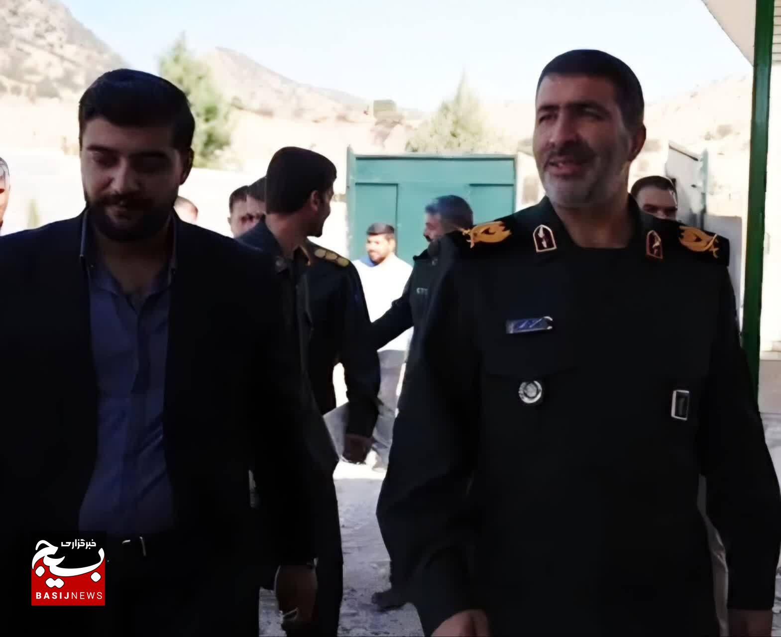  فرمانده سپاه فتح پای صحبت ورزشکار و قهرمانان پاتاوه نشست