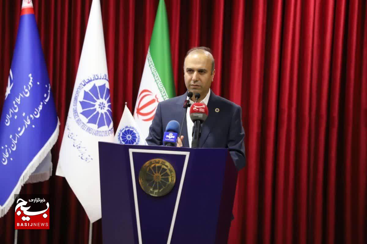رفع موانع ارزی و انرژی، ضرورت حمایت از تولید است رفع موانع ارزی و انرژی، ضرورت حمایت از تولید است