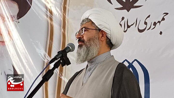 حمایت از دولت باید همراه با مطالبه‌گری باشد