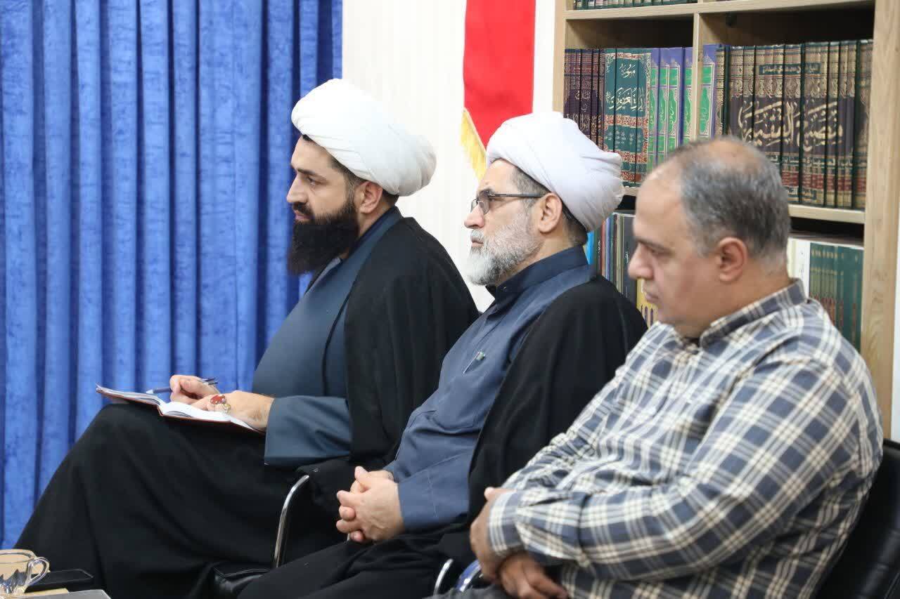 نماینده ولی‌فقیه در استان سمنان در جلسه قرارگاه پشتیبانی و راهبری مساجد استان تاکید کرد؛ضرورت احیای مرجعیت «مسجد» در تحولات فرهنگی و اجتماعی