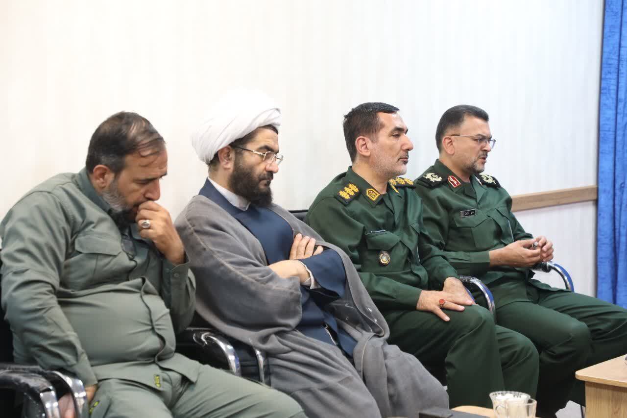  نماینده ولی‌فقیه در استان سمنان در جلسه قرارگاه پشتیبانی و راهبری مساجد استان تاکید کرد؛ضرورت احیای مرجعیت «مسجد» در تحولات فرهنگی و اجتماعی