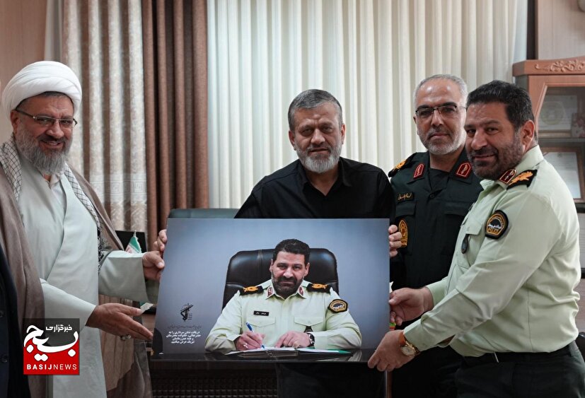 دیدار و تجلیل سردار رفیعی آتانی از جانشین فرمانده انتظامی استان قزوین در راستای ارتقا به درجه سرتیپ دومی
