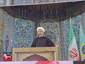 دشمن به دنبال ایجاد تفرقه و شکستن انسجام مردم ایران است