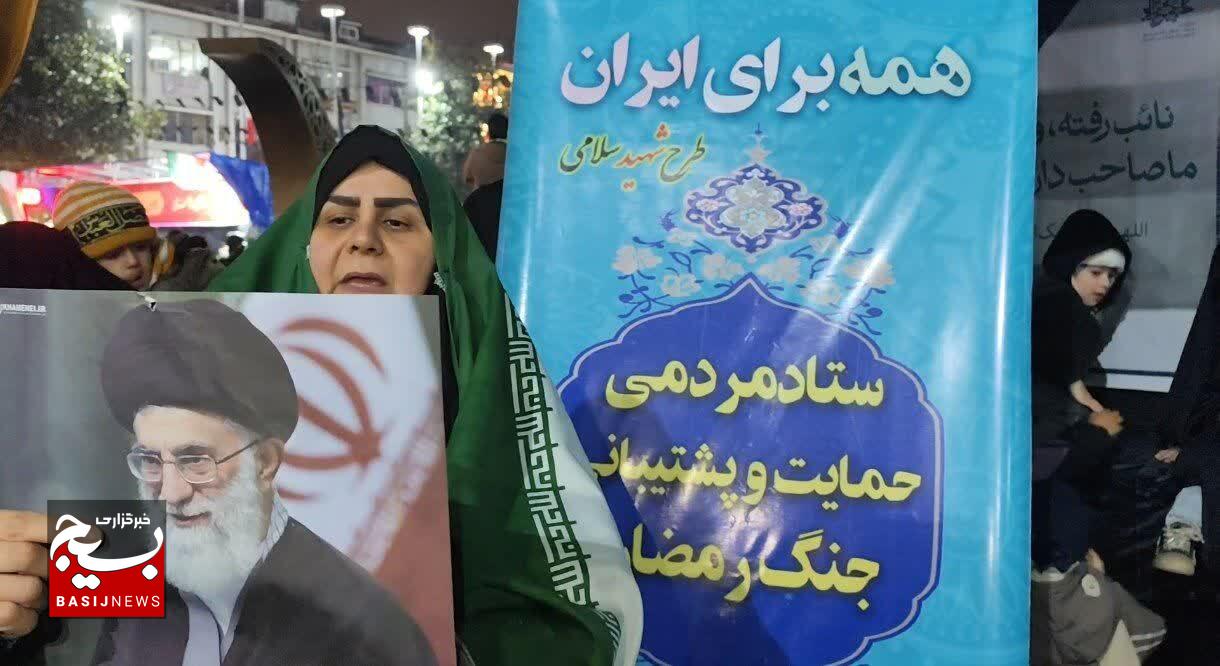 جذب و سازماندهی ۲ هزار نفر در میدان شهدای ذهاب برای پشتیبانی از جبهه مقاومت  