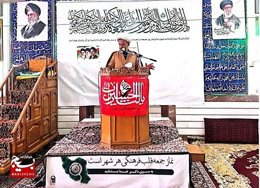 امام جمعه کلاته خیج: ترامپ پشت میز مذاکره التماس کرد/ضربات موشکی ایران، ارتش آمریکا را به زانو درآورد