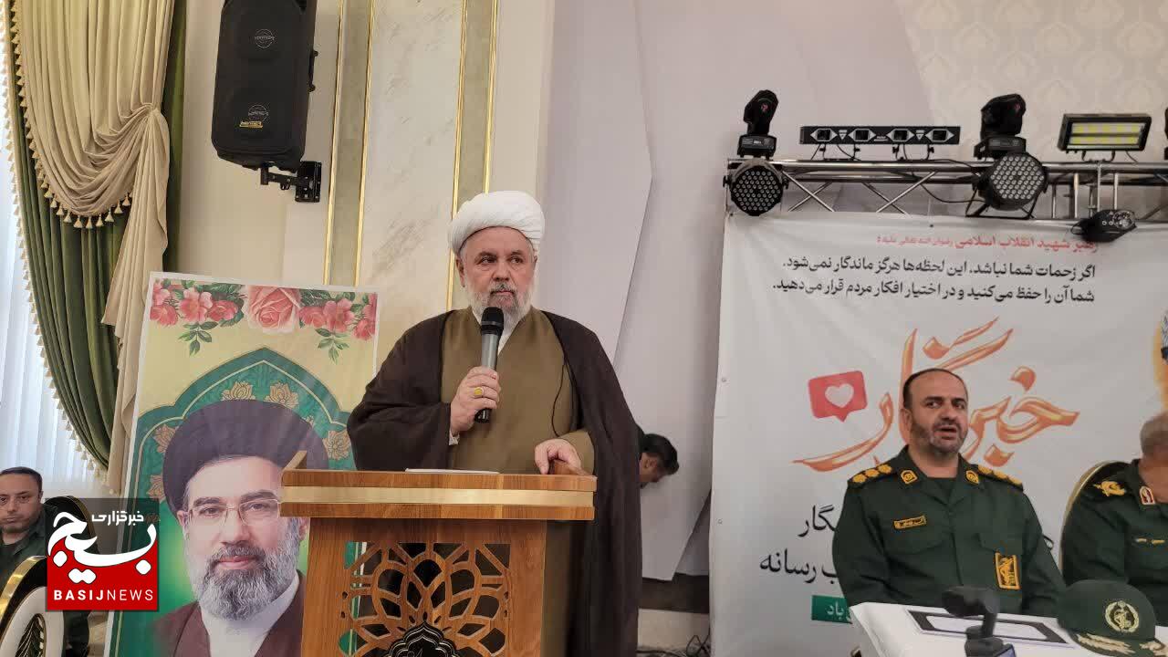 عدالت‌خواهی، جوهره‌ی مدیریت اسلامی است/پیوند میان عدالت و معنویت، تضمین‌کننده سلامت نظام اجرایی است