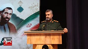 امروز ابرقدرت جهان جمهوری اسلامی ایران است