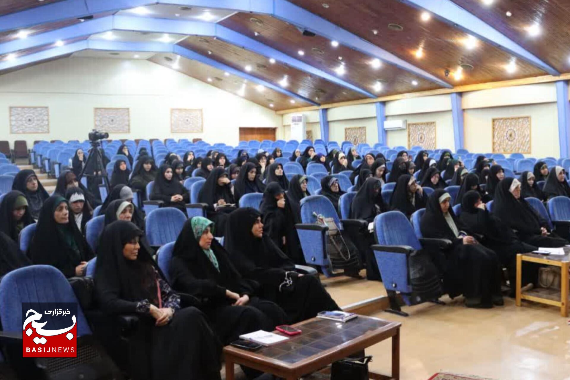 شبکه سفیران مهربانی گیلان برای نقش‌آفرینی آگاهانه در عرصه عفاف و حجاب توانمند می شوند