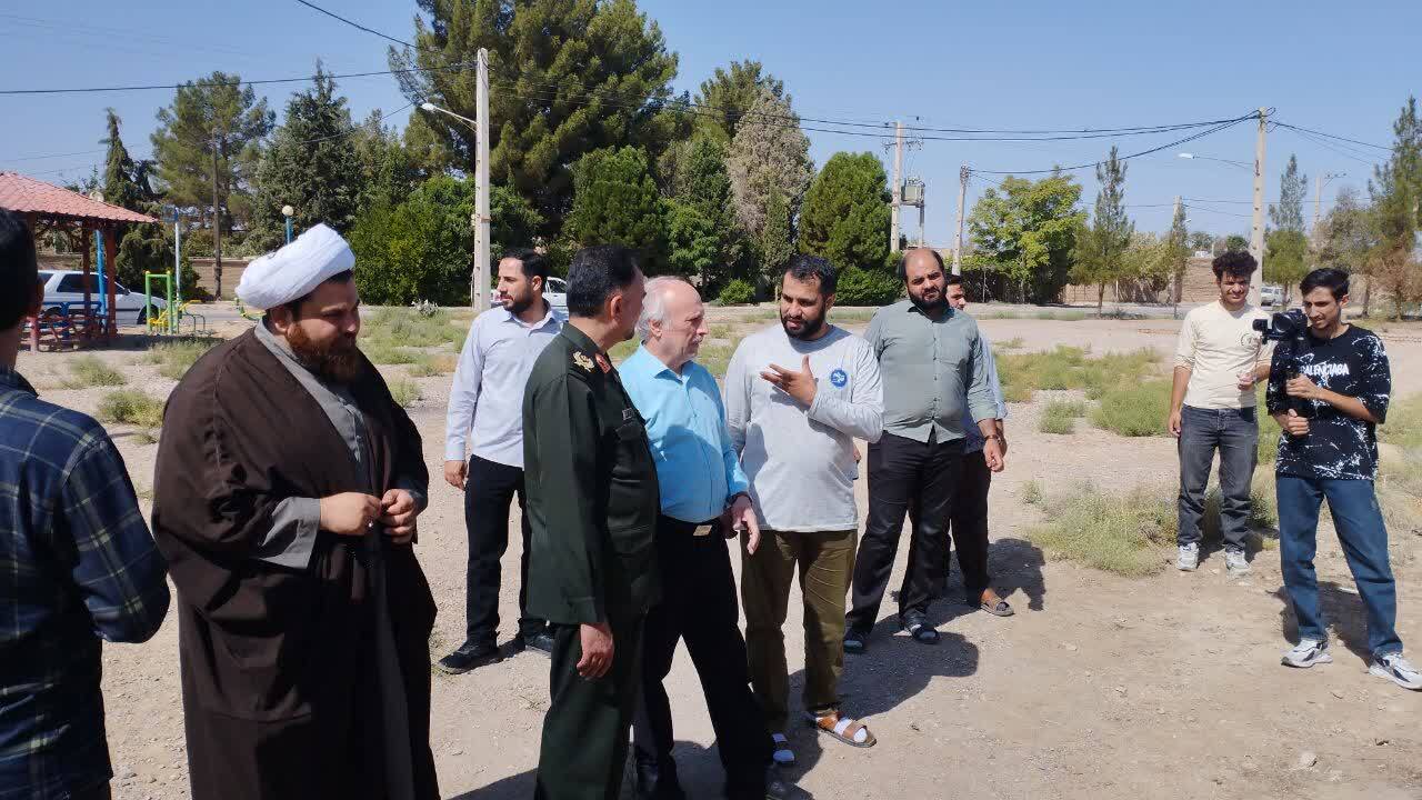 فرمانده سپاه استان سمنان: گروه‌های جهادی باید مسئله‌محور و تخصصی عمل کنند