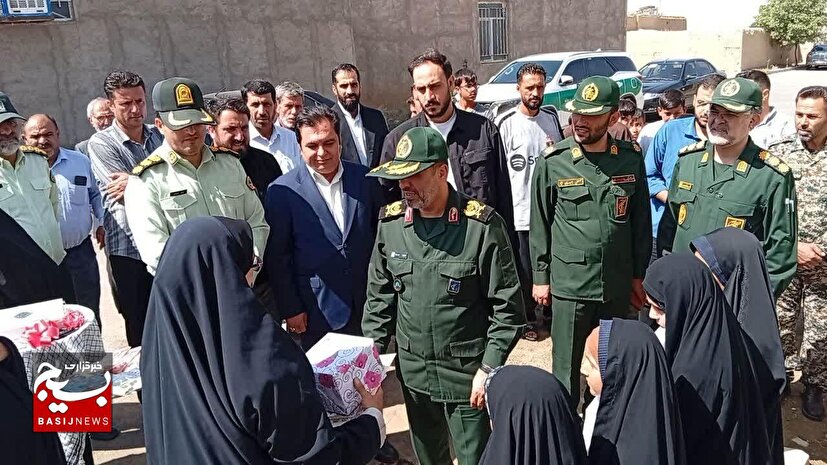 پایگاه مقاومت بسیج شهید اینانلو و حسین خانلو در روستای حسین‌خانلو شهرستان نظرآباد افتتاح شد