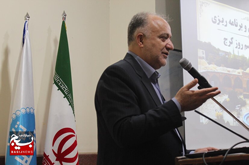 روز کرج به یک جریان فرهنگی تبدیل شود
