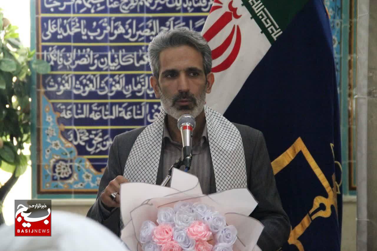 تأکید بر تربیت فرماندهان توانمند و نقش‌آفرینی دانش‌آموزان بسیجی در مدارس