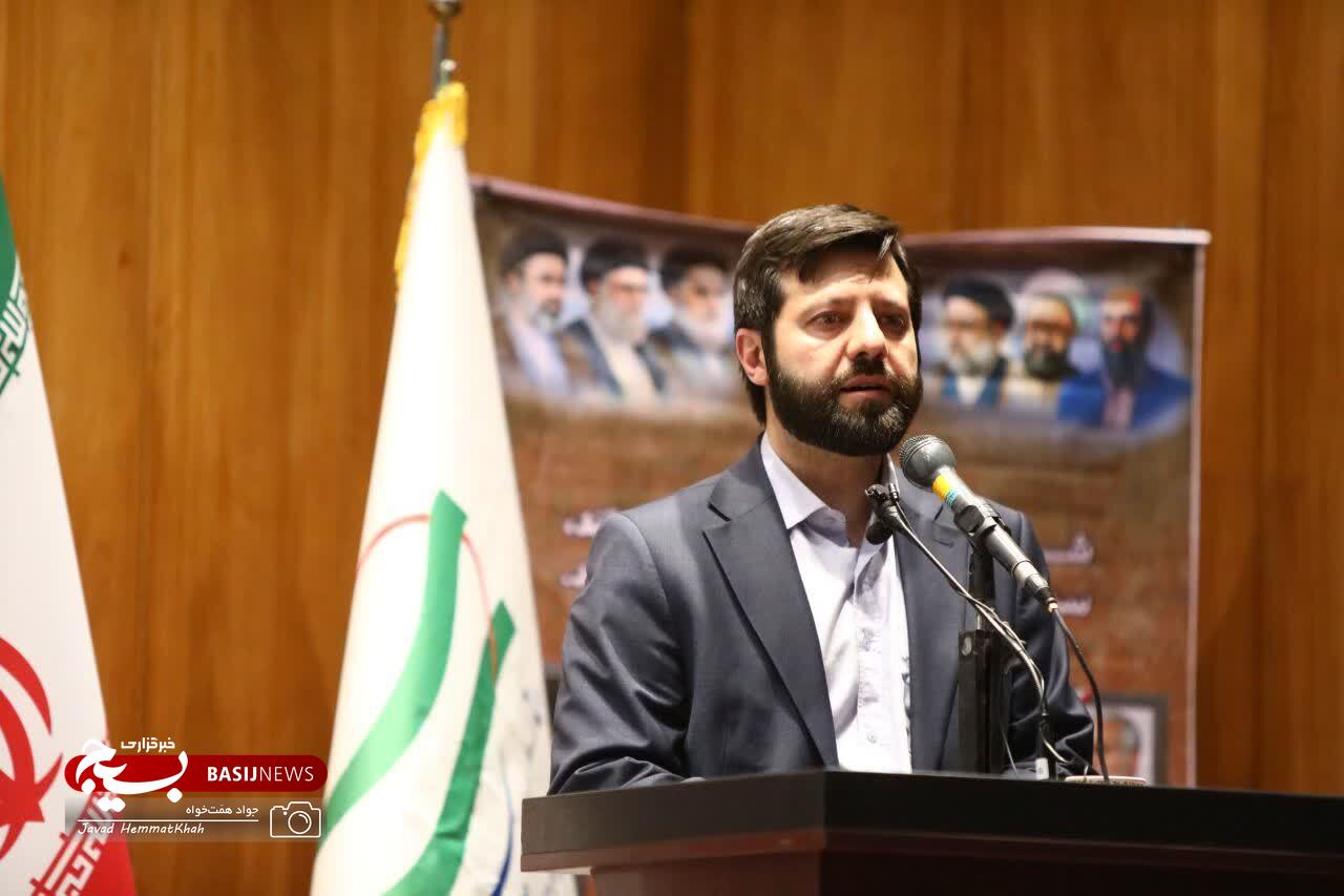 بسیج؛ نیروی پیشران و صف‌شکن انقلاب