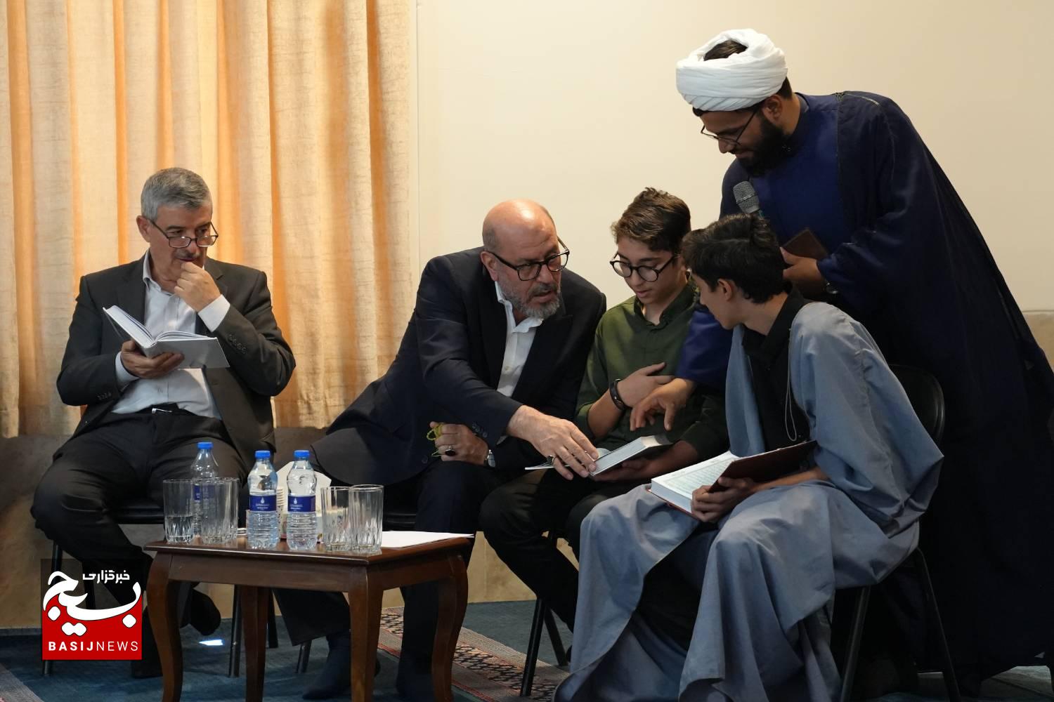 بازدید رئیس بنیاد مستضعفان از دوره تربیت نخبگان قرآنی «طرح ملی رحله»