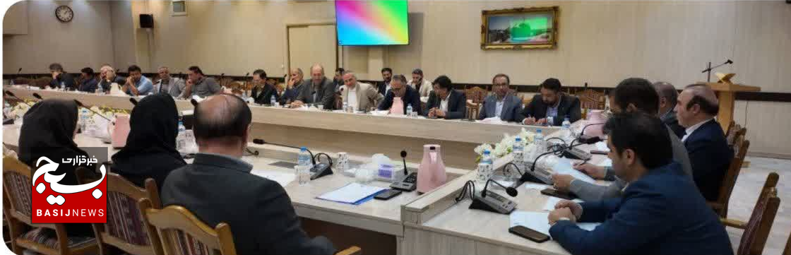 رفع موانع ۹ واحد تولیدی در بیست و چهارمین جلسه کارگروه تسهیل استان اردبیل رفع موانع ۹ واحد تولیدی در بیست و چهارمین جلسه کارگروه تسهیل استان اردبیل