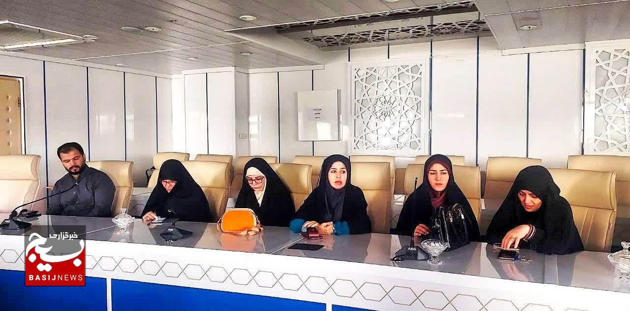 کارگروه مطالبه‌گری هویت اسلامی زن مسلمان در لرستان برگزار شد