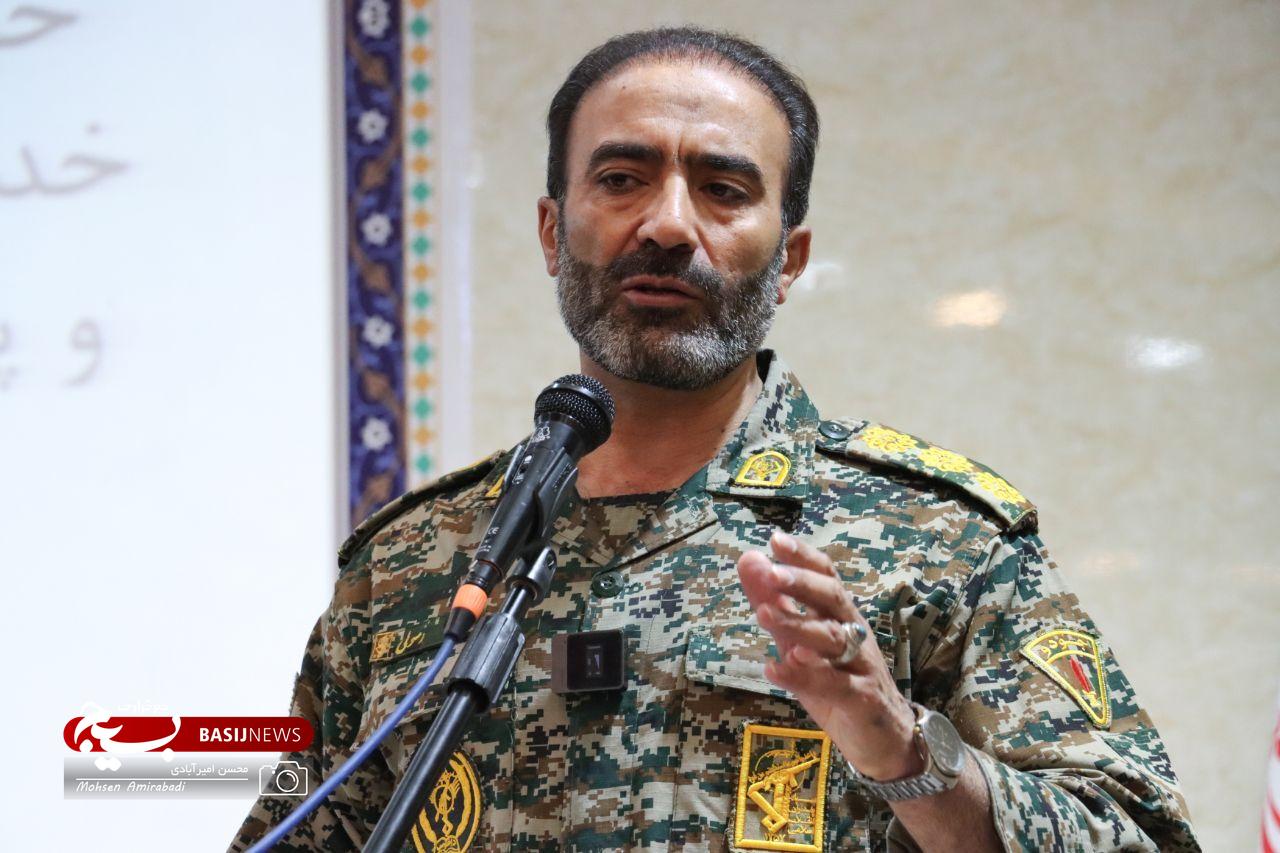 مقابله با جنگ نرم دشمن نیازمند تقویت فعالیتهای محلهمحور است مقابله با جنگ نرم دشمن نیازمند تقویت فعالیتهای محلهمحور است