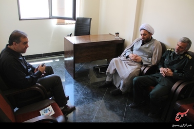 بازدید از نمایشگاه بزرگ قرآنی در شهرکرد