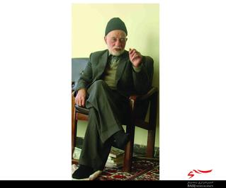 محمد عباسیان پیشکسوت انقلابی