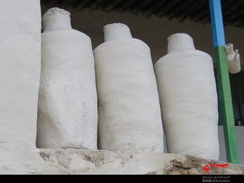 ظروف ذخیره جو و گندم
محرومیت در استان چهارمحال و بختیاری