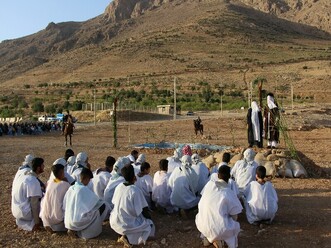 بازروایی غدیر در اردل