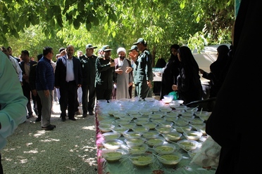 همایش شهدا، مفاخر و بزرگان اقوام ایرانی در روستای ده چشمه