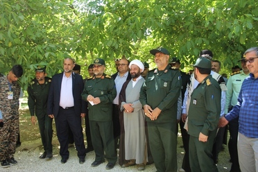 همایش شهدا، مفاخر و بزرگان اقوام ایرانی در روستای ده چشمه