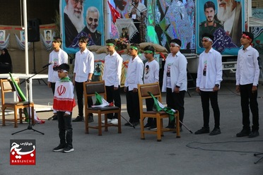 آئین صبحگاه اقتدار معلمان و دانش‌آموزان بسیجی استان قم
عکس از حسین شاه بداغی