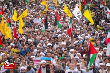 راهپیمایی مردم قم در حمایت از مردم فلسطین

عکس از سید محمدمهدی قدس علوی