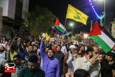 تجمع خودجوش قمی‌‌ها در حمایت از مظلومان فلسطینی

عکس از سید محمدمهدی قدس علوی