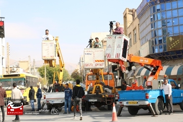 طنین مرگ بر استکبار جهانی در بام ایران