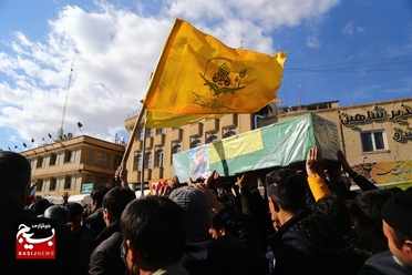 تشییع ۲ شهید مدافع حرم تیپ فاطمیون در قم
عکس از عارفه کوچک یزدی