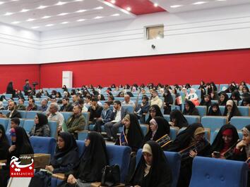 عکس اجتماع دانش آموزی