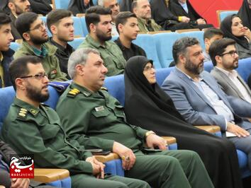 عکس اجتماع دانش آموزی