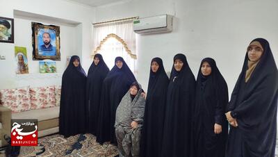 دیدار با خانواده شهید حبیب روحی