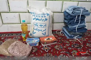 طعم شیرین نوروز با یاری بسیجیان سرخه ای برای خانواده های نیازمند رقم خورد
