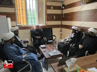 دیدار مسئول نمایندگی ولی فقیه در ناحیه دلگان با تعدادی از مبلغین شهرستان&nbsp;