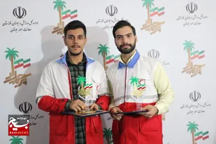 جوانان جمعیت هلال احمر استان خوزستان در جمع برگزيدگان جشنواره جوان جهادگر برتر