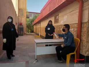 برگزاری امتحانات نهایی زیر سایه کرونا مدرسه نمونه دولتی کوثر