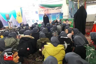 حضور دانش آموزان آموزشگاه مائده شهر درگزین در نمایشگاه دستاوردهای بسیج