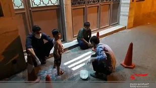 نقش پرچم دولت&zwnj;های مستکبر زیر پای نمازگزاران