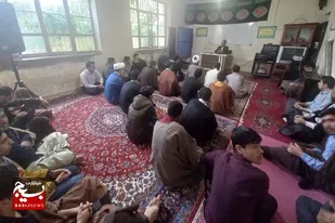 کشور از دست منافقان داخلی در رنج است