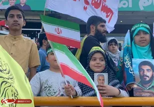 اجتماع بزرگ خانوادگی &laquo;سلام فرمانده&raquo; دهه هشتادی و نودی های البرزی در ورزشگاه انقلاب کرج