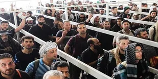 خروج روزانه ۲ هزار اتباع کشورهای افغانستان و پاکستان از مرز مهران