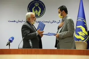آیین اهداء کمک&zwnj;های مالی جنبش استادی به خانواده کمیته امداد امام خمینی(ره)